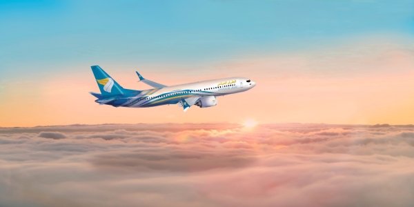 Самолет Oman Air в аэропорту